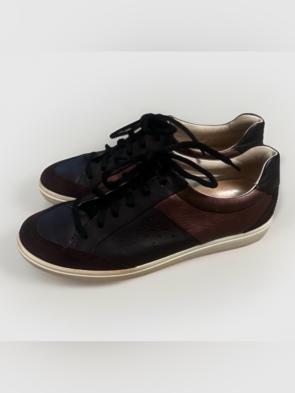 Ecco Soft 7 Shoes Sneakers Womens Size US-8-8.5 EU-39 Black Leather Comfort Lace